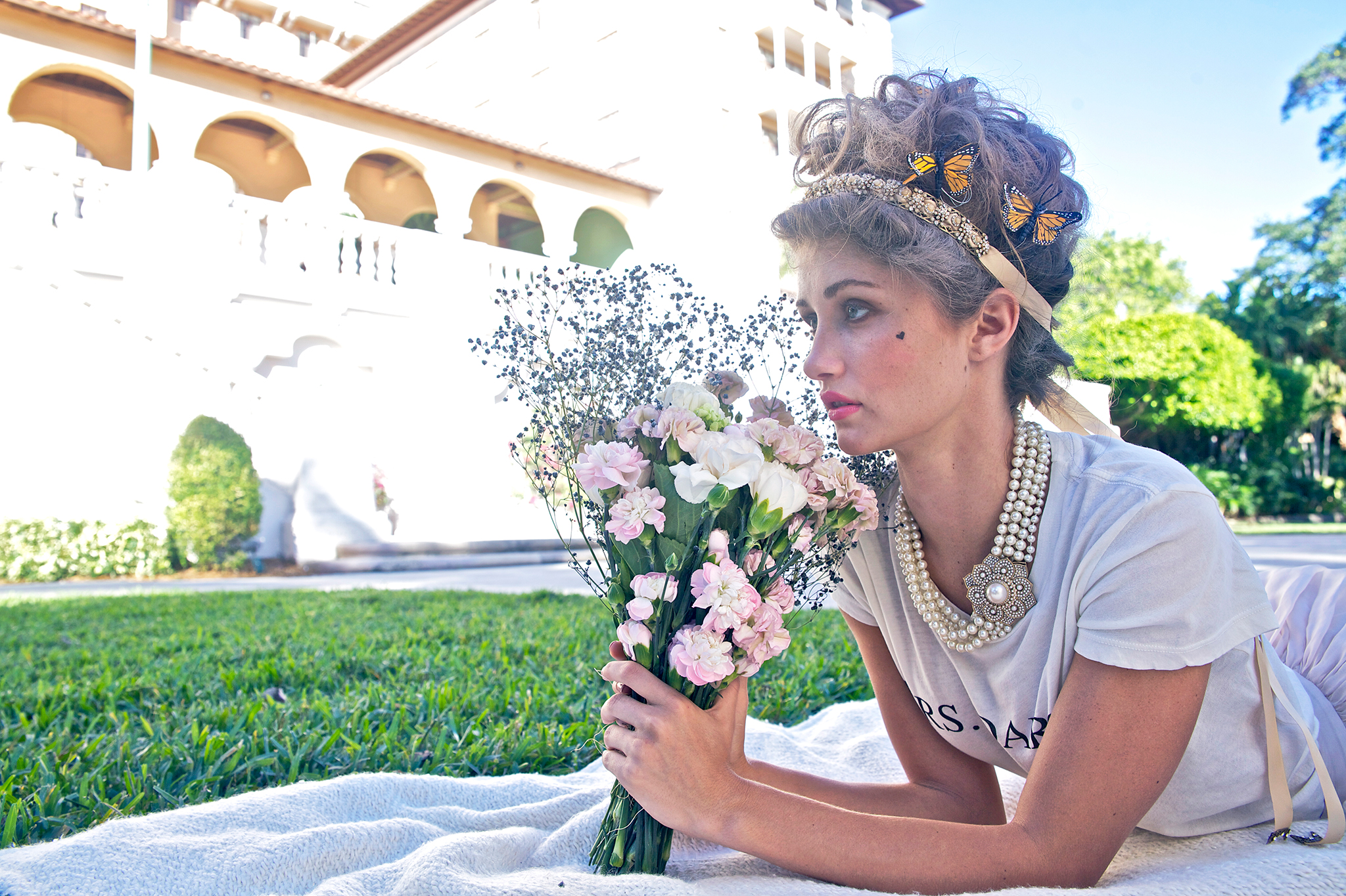 Modern Marie Antoinette Photo 4