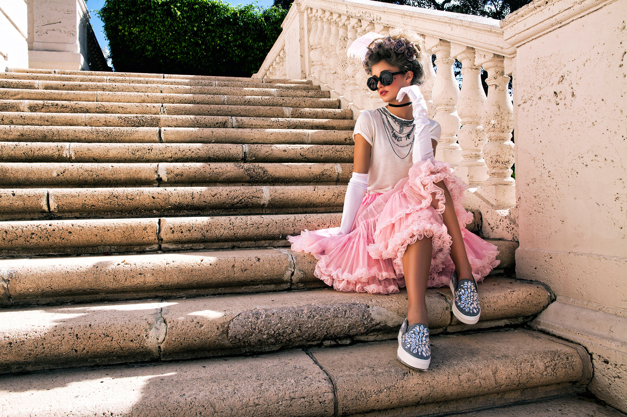 Modern Marie Antoinette Photo 7